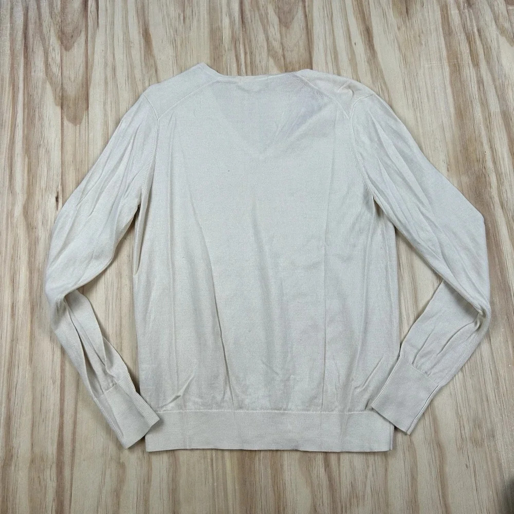 Uniqlo Women's Medium Beige Tan Lightweight V-Neck Wool Sweater Minimalist